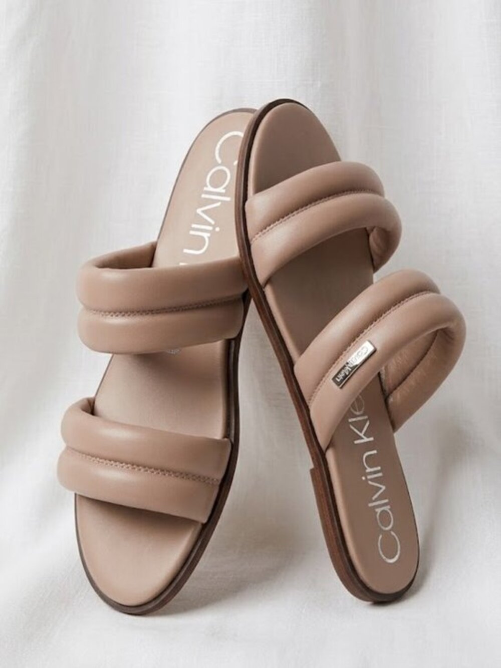 NWT Calvin Klein Koko Nude Leather Double Strap Cushioned Flat Sandals Sz 8